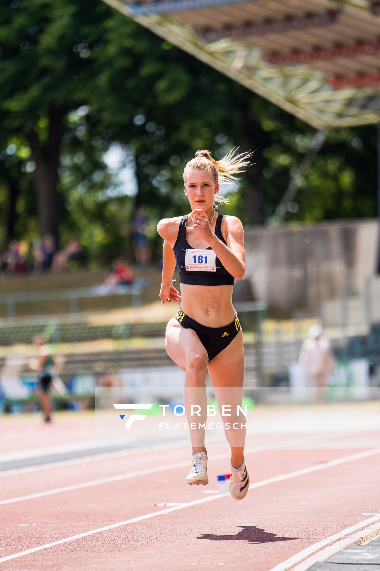 Merle Homeier (LG Goettingen) im Weitsprung am 03.07.2022 waehrend den NLV+BLV Leichtathletik-Landesmeisterschaften im Jahnstadion in Goettingen (Tag 1)